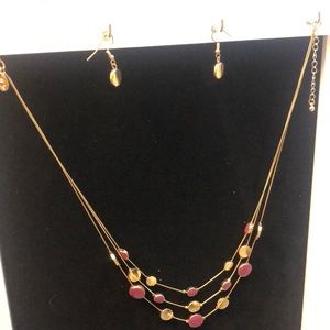 Earring and necklace set